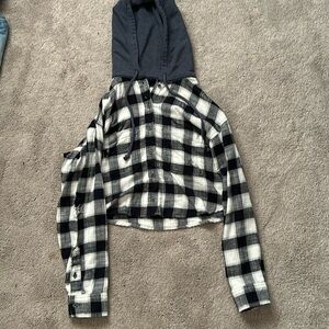 American Eagle Cropped Flannel Shirt with Hood